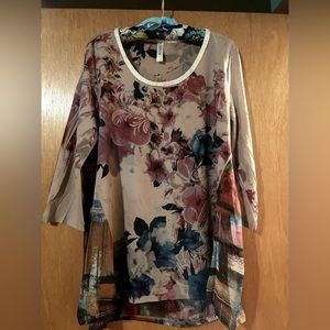 Cubism blouse large 🥀